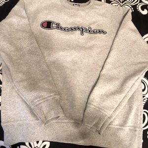Champion Athletic Crewneck size L